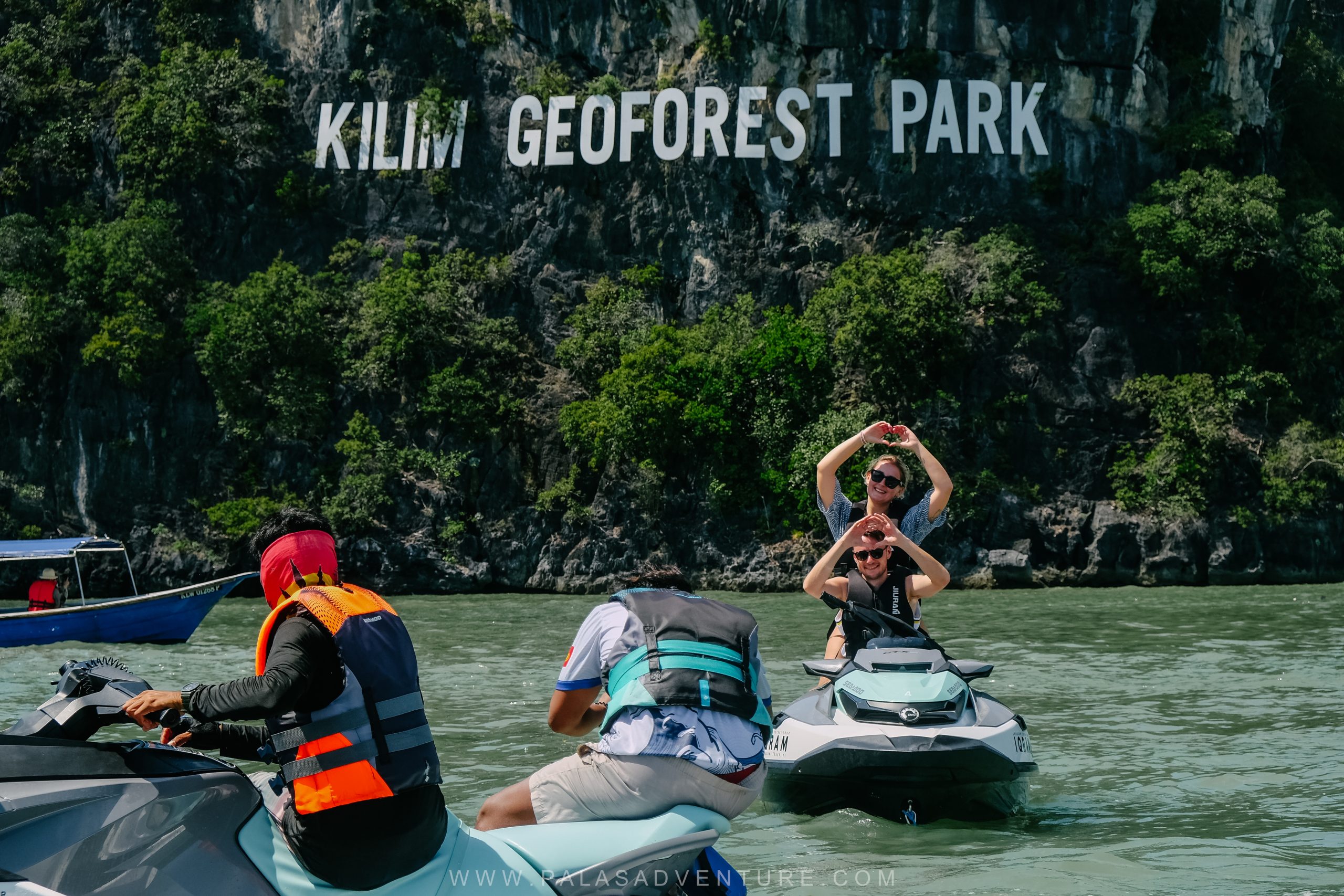 Kilim Geoforest Signboard
